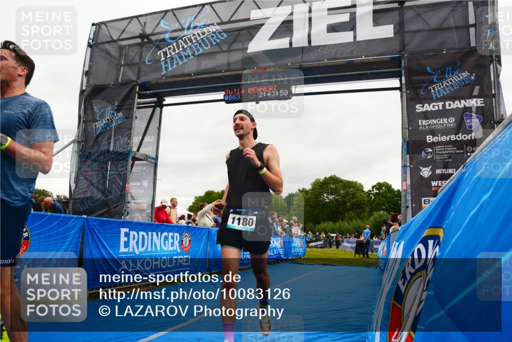 30.08.2026 - Elbe Triathlon Hamburg LAZAROV Photography http://msf.ph/oto/10083126 30.08.2026 11:34:06 Ziel 1166, 1180, 1234 meine-sportfotos.de