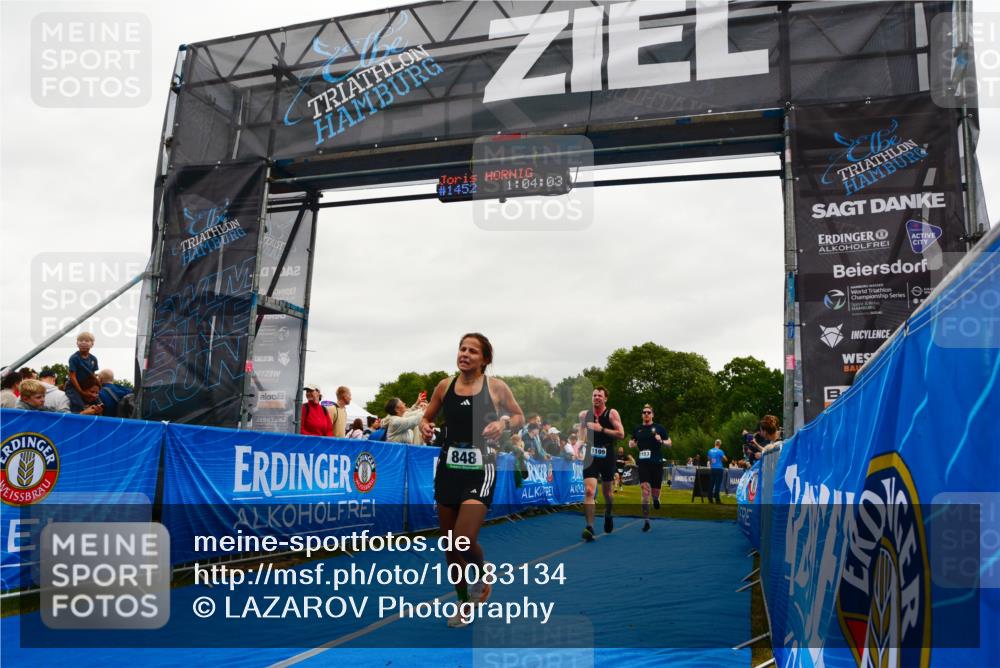 30.08.2026 - Elbe Triathlon Hamburg LAZAROV Photography http://msf.ph/oto/10083134 30.08.2026 11:34:19 Ziel 848, 1149, 1153, 1199 meine-sportfotos.de