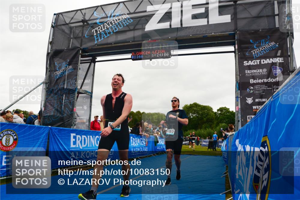 30.08.2026 - Elbe Triathlon Hamburg LAZAROV Photography http://msf.ph/oto/10083150 30.08.2026 11:34:21 Ziel 570, 848, 1149, 1153, 1199 meine-sportfotos.de