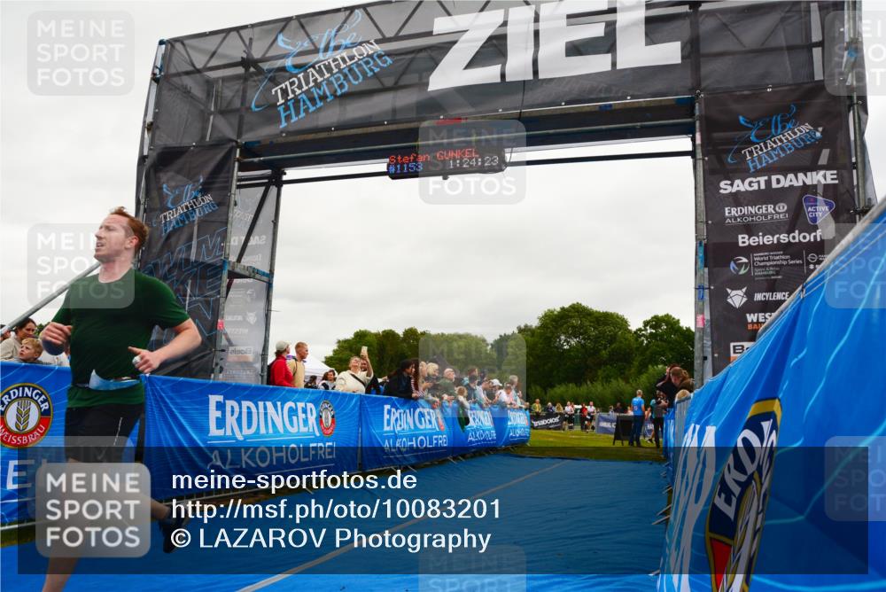 30.08.2026 - Elbe Triathlon Hamburg LAZAROV Photography http://msf.ph/oto/10083201 30.08.2026 11:34:41 Ziel 1034, 1090, 1141 meine-sportfotos.de