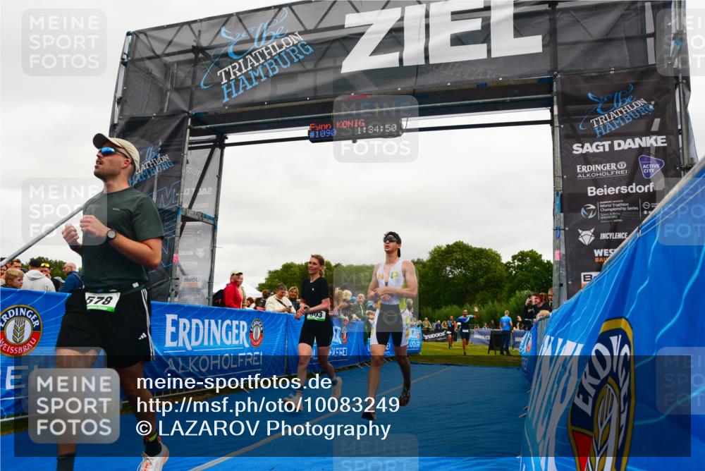 30.08.2026 - Elbe Triathlon Hamburg LAZAROV Photography http://msf.ph/oto/10083249 30.08.2026 11:35:01 Ziel 578, 903, 1213, 1230, 1441 meine-sportfotos.de