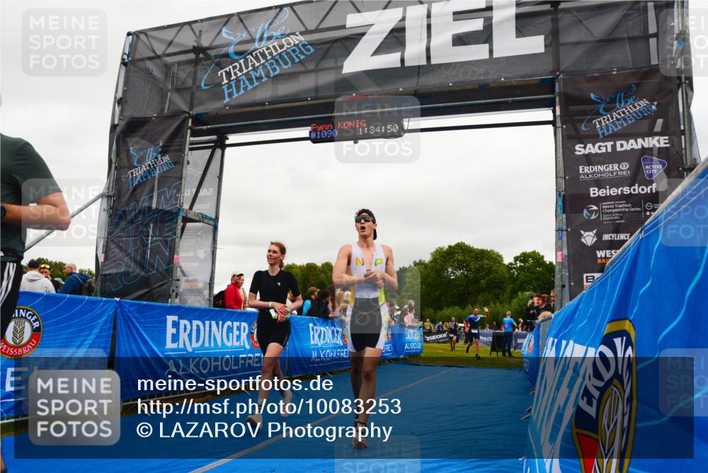 30.08.2026 - Elbe Triathlon Hamburg LAZAROV Photography http://msf.ph/oto/10083253 30.08.2026 11:35:02 Ziel 578, 903, 1213, 1230, 1441 meine-sportfotos.de