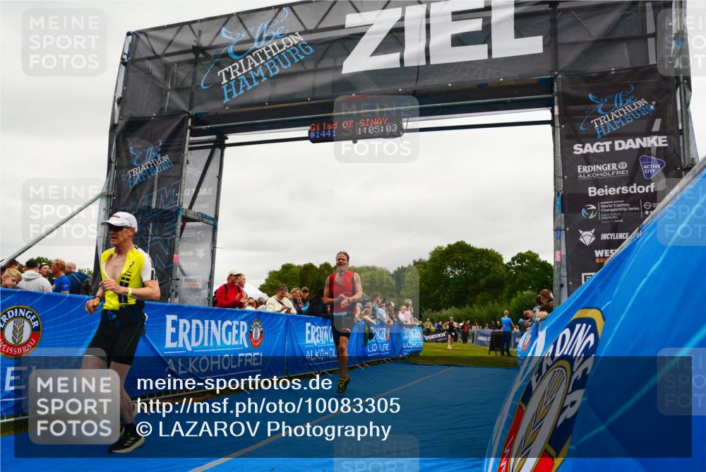 30.08.2026 - Elbe Triathlon Hamburg LAZAROV Photography http://msf.ph/oto/10083305 30.08.2026 11:35:23 Ziel 780, 831, 1318 meine-sportfotos.de