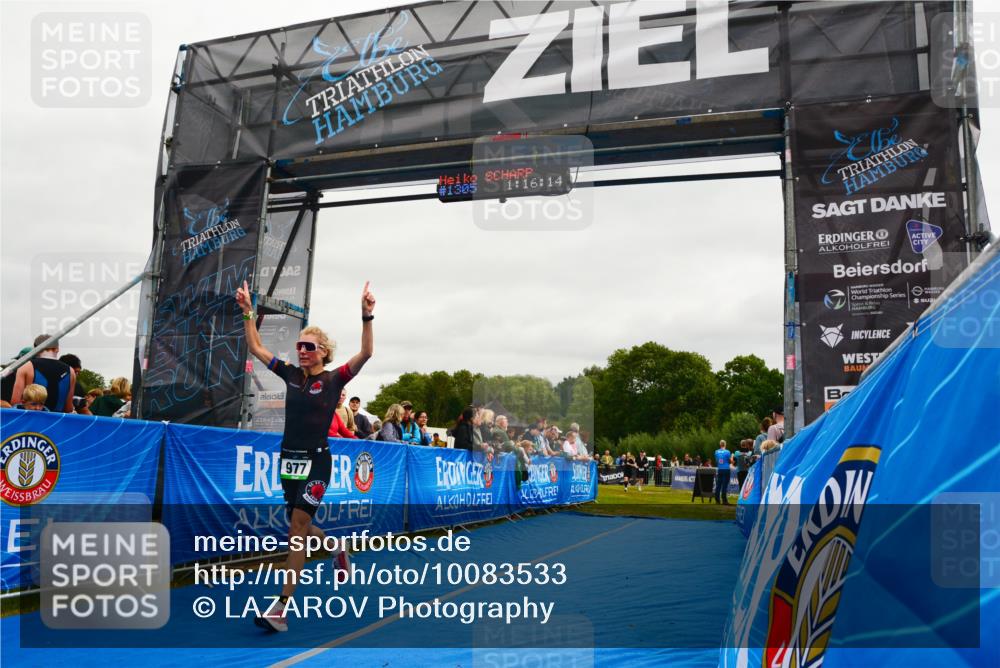 30.08.2026 - Elbe Triathlon Hamburg LAZAROV Photography http://msf.ph/oto/10083533 30.08.2026 11:36:33 Ziel 568, 882, 977 meine-sportfotos.de
