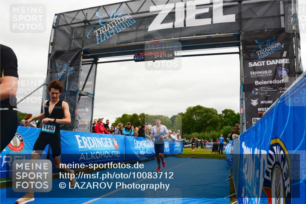 30.08.2026 - Elbe Triathlon Hamburg LAZAROV Photography http://msf.ph/oto/10083712 30.08.2026 11:37:45 Ziel 757, 1264, 1374, 1385, 1440 meine-sportfotos.de