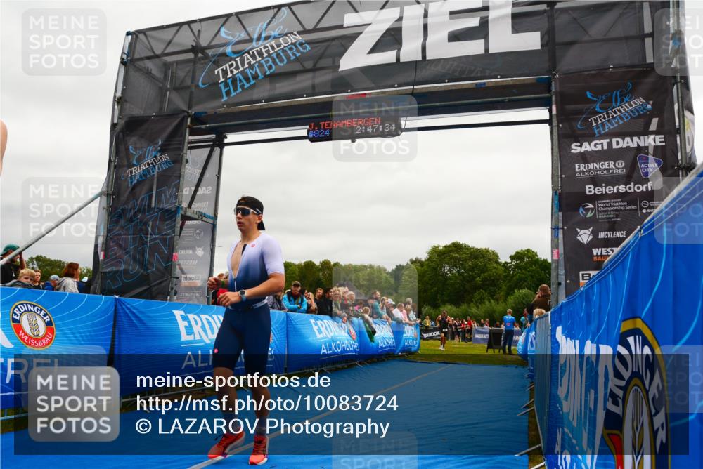 30.08.2026 - Elbe Triathlon Hamburg LAZAROV Photography http://msf.ph/oto/10083724 30.08.2026 11:37:46 Ziel 757, 1264, 1374, 1385, 1440 meine-sportfotos.de
