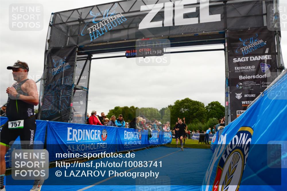 30.08.2026 - Elbe Triathlon Hamburg LAZAROV Photography http://msf.ph/oto/10083741 30.08.2026 11:37:52 Ziel 696, 726, 757, 759, 1374 meine-sportfotos.de
