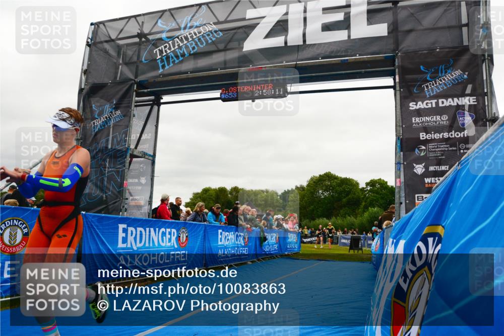 30.08.2026 - Elbe Triathlon Hamburg LAZAROV Photography http://msf.ph/oto/10083863 30.08.2026 11:38:29 Ziel 1300, 1422 meine-sportfotos.de