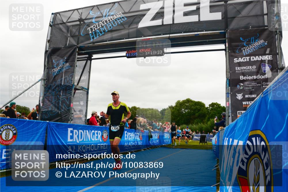 30.08.2026 - Elbe Triathlon Hamburg LAZAROV Photography http://msf.ph/oto/10083869 30.08.2026 11:38:35 Ziel 867, 1226, 1253, 1271, 1300, 1354, 1444 meine-sportfotos.de