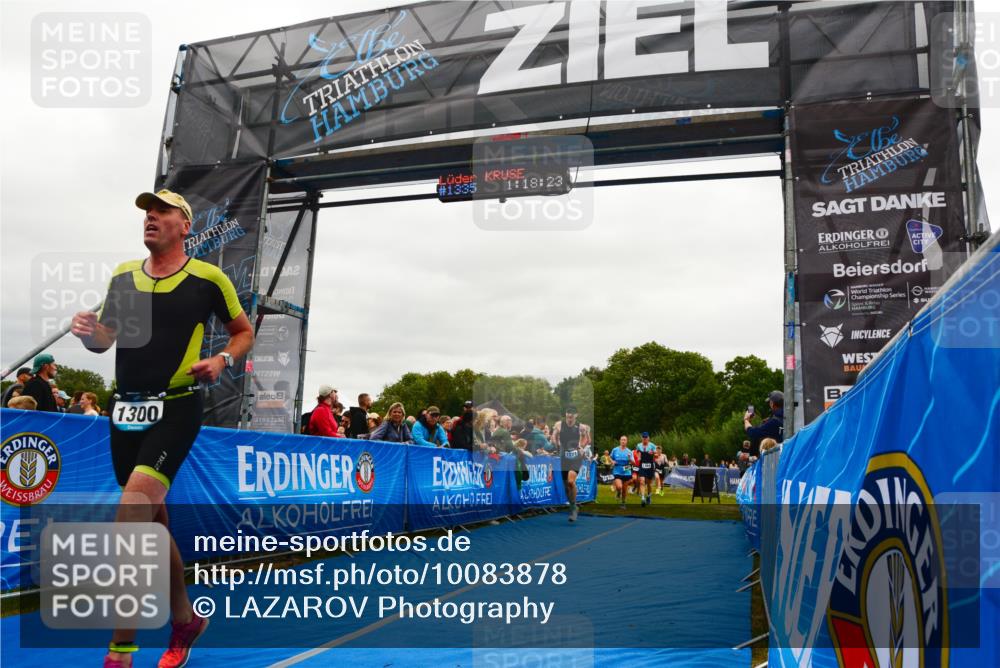 30.08.2026 - Elbe Triathlon Hamburg LAZAROV Photography http://msf.ph/oto/10083878 30.08.2026 11:38:36 Ziel 867, 1226, 1253, 1271, 1300, 1354, 1444 meine-sportfotos.de