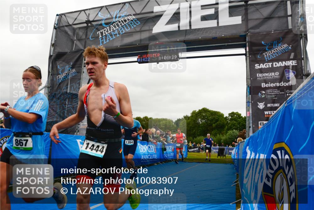 30.08.2026 - Elbe Triathlon Hamburg LAZAROV Photography http://msf.ph/oto/10083907 30.08.2026 11:38:40 Ziel 867, 1226, 1253, 1271, 1354, 1444 meine-sportfotos.de