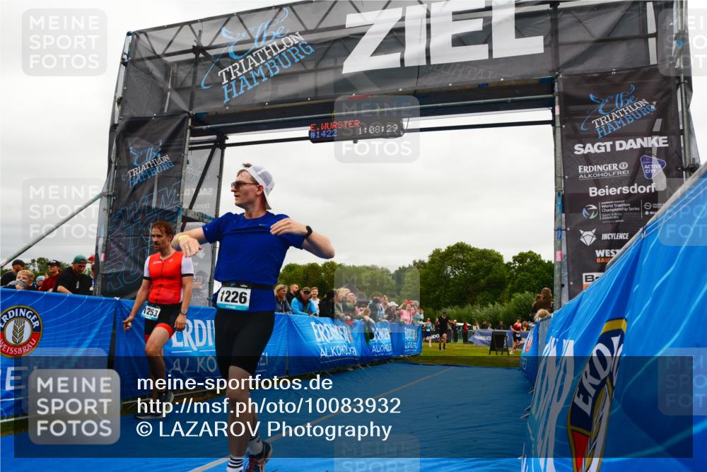 30.08.2026 - Elbe Triathlon Hamburg LAZAROV Photography http://msf.ph/oto/10083932 30.08.2026 11:38:44 Ziel 1162, 1226, 1253, 1354 meine-sportfotos.de