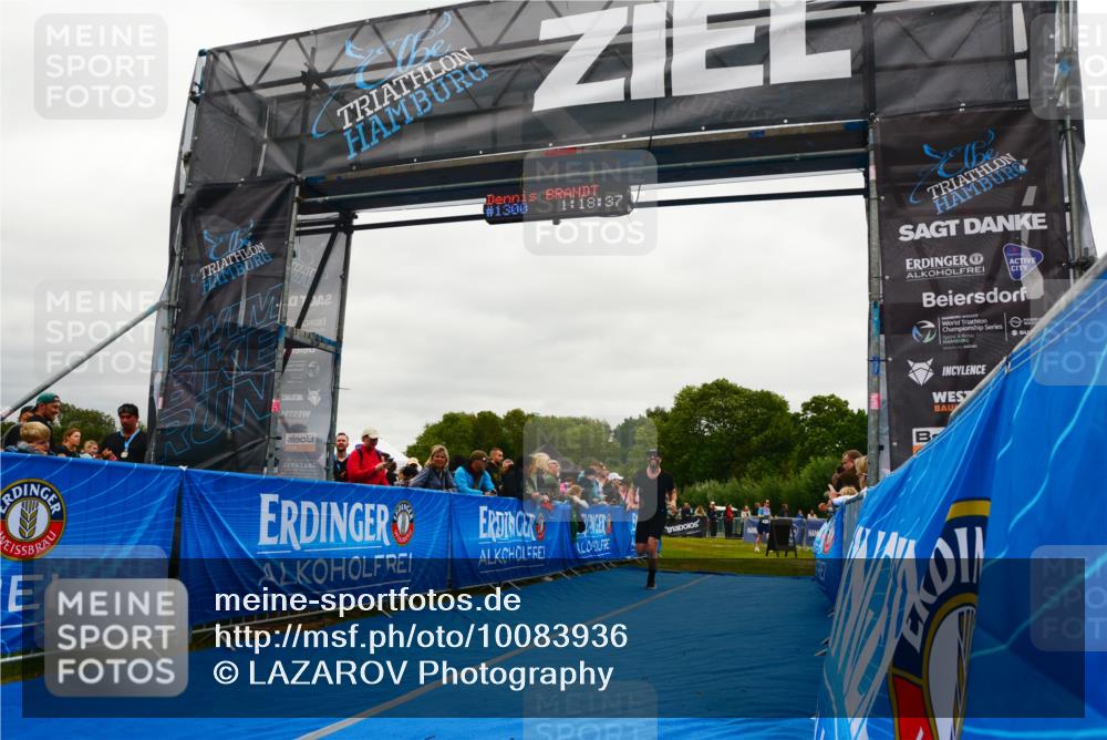 30.08.2026 - Elbe Triathlon Hamburg LAZAROV Photography http://msf.ph/oto/10083936 30.08.2026 11:38:48 Ziel 1162 meine-sportfotos.de