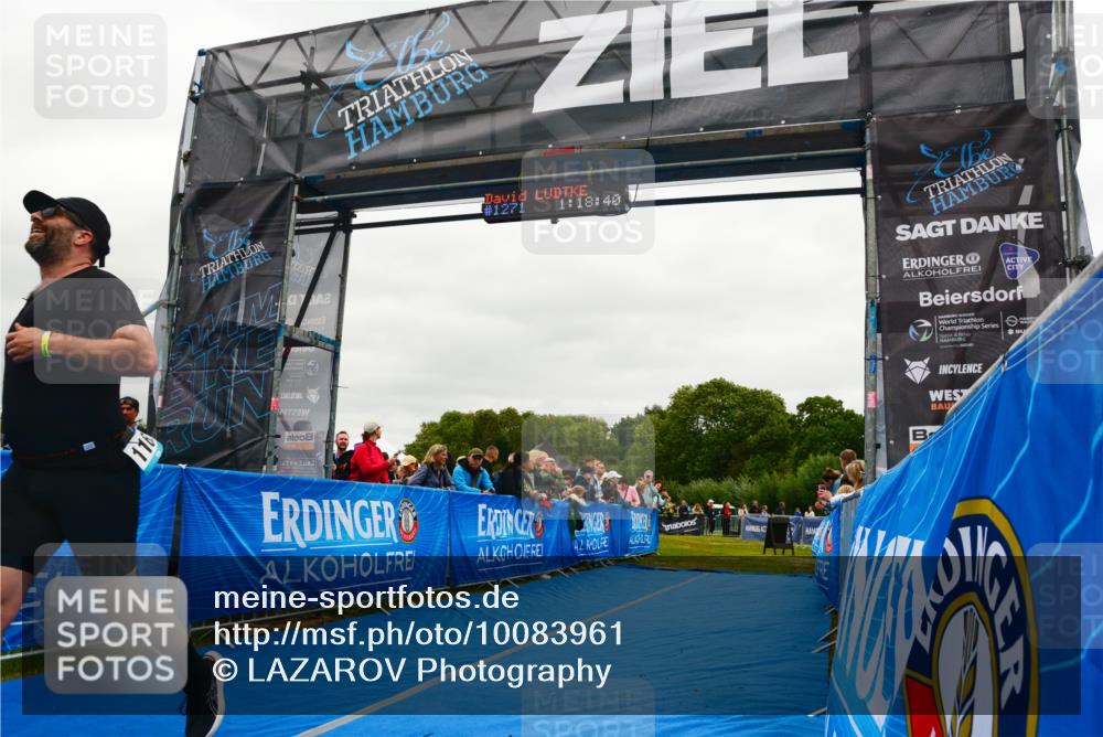 30.08.2026 - Elbe Triathlon Hamburg LAZAROV Photography http://msf.ph/oto/10083961 30.08.2026 11:38:51 Ziel 1162 meine-sportfotos.de
