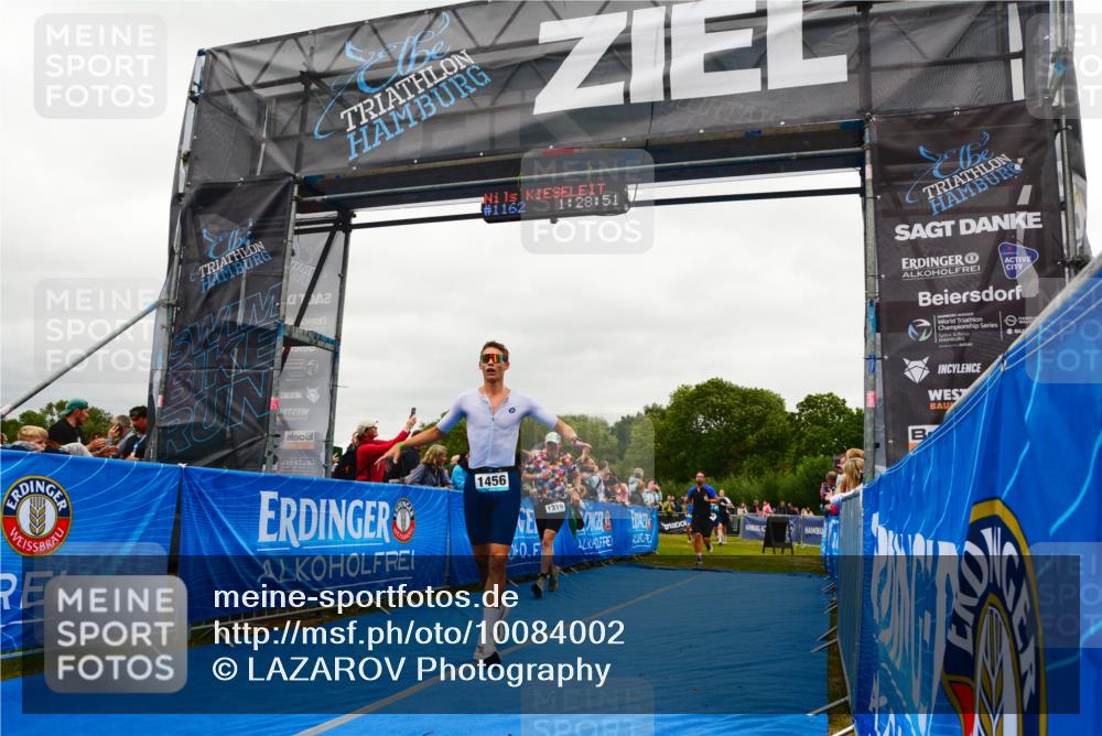 30.08.2026 - Elbe Triathlon Hamburg LAZAROV Photography http://msf.ph/oto/10084002 30.08.2026 11:39:08 Ziel 877, 1158, 1169, 1319, 1456 meine-sportfotos.de