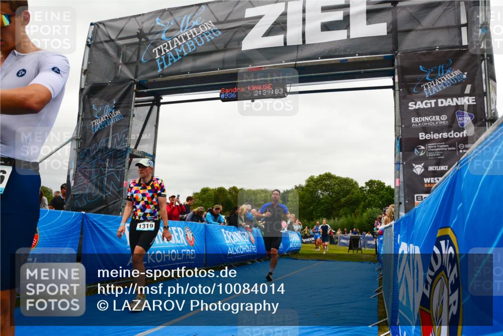 30.08.2026 - Elbe Triathlon Hamburg LAZAROV Photography http://msf.ph/oto/10084014 30.08.2026 11:39:11 Ziel 877, 1064, 1169, 1214, 1256, 1319, 1456 meine-sportfotos.de
