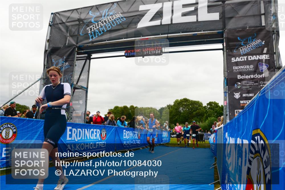 30.08.2026 - Elbe Triathlon Hamburg LAZAROV Photography http://msf.ph/oto/10084030 30.08.2026 11:39:16 Ziel 709, 877, 1064, 1123, 1125, 1205, 1214, 1256 meine-sportfotos.de