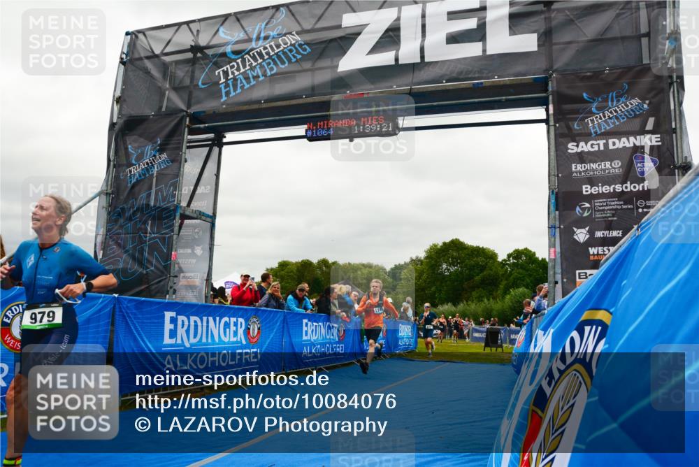 30.08.2026 - Elbe Triathlon Hamburg LAZAROV Photography http://msf.ph/oto/10084076 30.08.2026 11:39:41 Ziel 802, 812, 979, 1146, 1247, 1277 meine-sportfotos.de