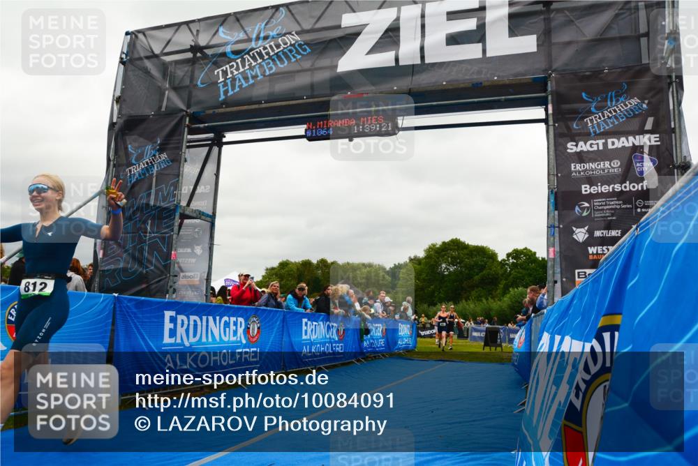 30.08.2026 - Elbe Triathlon Hamburg LAZAROV Photography http://msf.ph/oto/10084091 30.08.2026 11:39:44 Ziel 657, 802, 812, 871, 979, 1146, 1247, 1277 meine-sportfotos.de