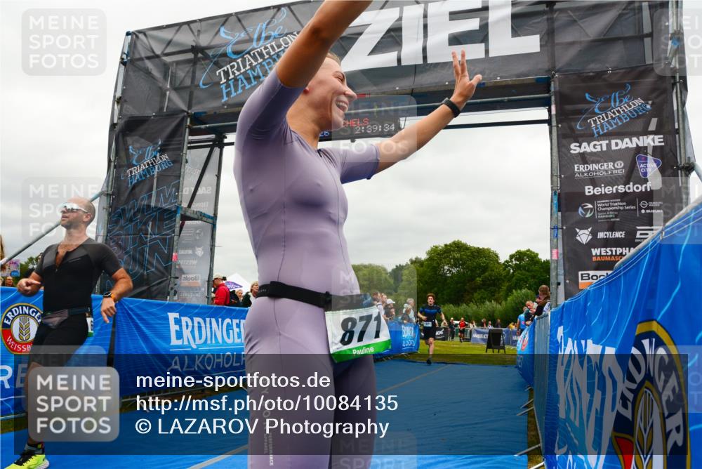 30.08.2026 - Elbe Triathlon Hamburg LAZAROV Photography http://msf.ph/oto/10084135 30.08.2026 11:39:53 Ziel 657, 697, 871, 1247, 1277, 1371 meine-sportfotos.de