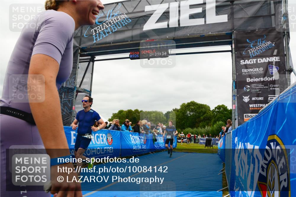 30.08.2026 - Elbe Triathlon Hamburg LAZAROV Photography http://msf.ph/oto/10084142 30.08.2026 11:39:54 Ziel 657, 697, 742, 871, 1268, 1371 meine-sportfotos.de
