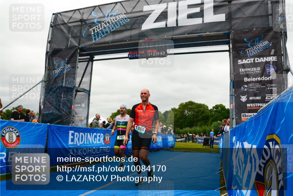 30.08.2026 - Elbe Triathlon Hamburg LAZAROV Photography http://msf.ph/oto/10084170 30.08.2026 11:40:03 Ziel 742, 1268 meine-sportfotos.de