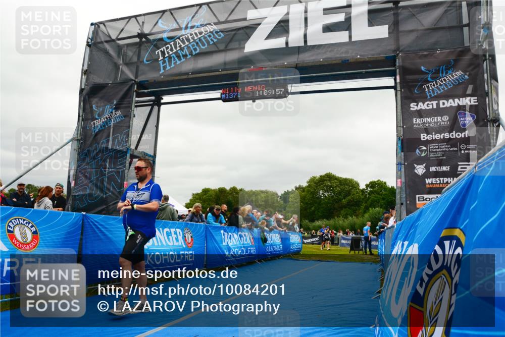 30.08.2026 - Elbe Triathlon Hamburg LAZAROV Photography http://msf.ph/oto/10084201 30.08.2026 11:40:15 Ziel 669, 679, 775, 1245, 1269 meine-sportfotos.de