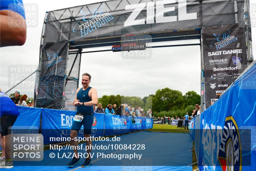 30.08.2026 - Elbe Triathlon Hamburg LAZAROV Photography http://msf.ph/oto/10084228 30.08.2026 11:40:23 Ziel 679, 1269 meine-sportfotos.de
