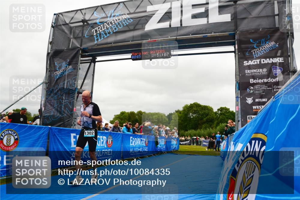 30.08.2026 - Elbe Triathlon Hamburg LAZAROV Photography http://msf.ph/oto/10084335 30.08.2026 11:41:10 Ziel 920, 1302 meine-sportfotos.de