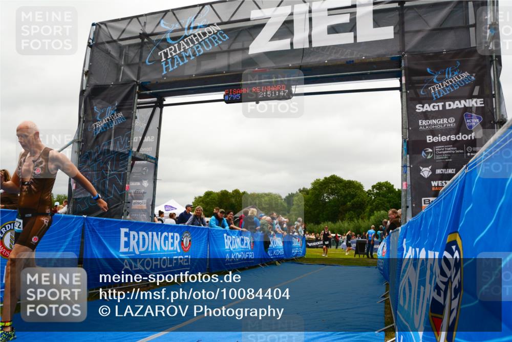 30.08.2026 - Elbe Triathlon Hamburg LAZAROV Photography http://msf.ph/oto/10084404 30.08.2026 11:41:51 Ziel 1272, 1310 meine-sportfotos.de