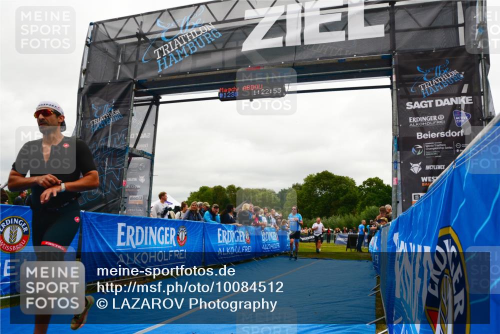 30.08.2026 - Elbe Triathlon Hamburg LAZAROV Photography http://msf.ph/oto/10084512 30.08.2026 11:42:54 Ziel 805, 1238, 1257, 1303, 1325 meine-sportfotos.de
