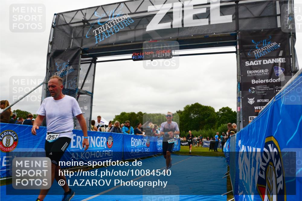 30.08.2026 - Elbe Triathlon Hamburg LAZAROV Photography http://msf.ph/oto/10084540 30.08.2026 11:43:00 Ziel 768, 805, 918, 1257, 1303, 1316, 1325 meine-sportfotos.de