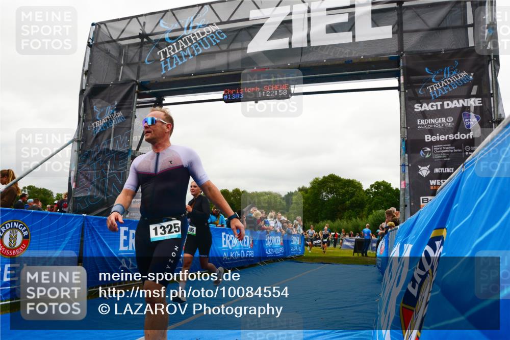 30.08.2026 - Elbe Triathlon Hamburg LAZAROV Photography http://msf.ph/oto/10084554 30.08.2026 11:43:03 Ziel 768, 805, 918, 1107, 1316, 1325 meine-sportfotos.de