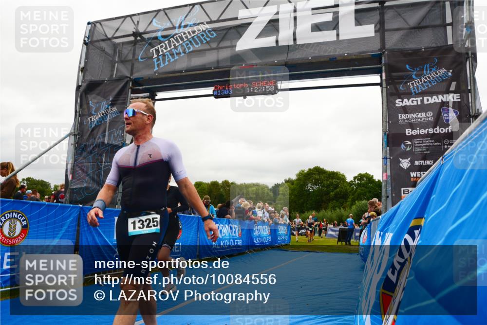 30.08.2026 - Elbe Triathlon Hamburg LAZAROV Photography http://msf.ph/oto/10084556 30.08.2026 11:43:03 Ziel 768, 805, 918, 1107, 1316, 1325 meine-sportfotos.de