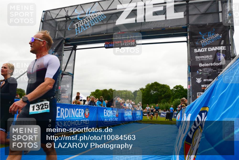 30.08.2026 - Elbe Triathlon Hamburg LAZAROV Photography http://msf.ph/oto/10084563 30.08.2026 11:43:03 Ziel 768, 805, 918, 1107, 1316, 1325 meine-sportfotos.de