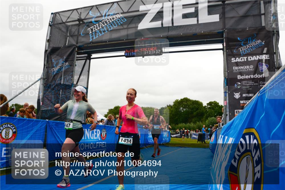 30.08.2026 - Elbe Triathlon Hamburg LAZAROV Photography http://msf.ph/oto/10084694 30.08.2026 11:43:54 Ziel 816, 847, 1345, 1353, 1434 meine-sportfotos.de