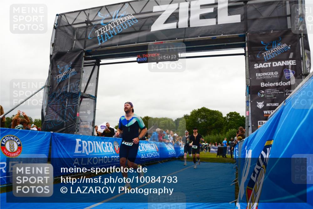 30.08.2026 - Elbe Triathlon Hamburg LAZAROV Photography http://msf.ph/oto/10084793 30.08.2026 11:44:35 Ziel 395, 862, 1154, 1161, 1384 meine-sportfotos.de