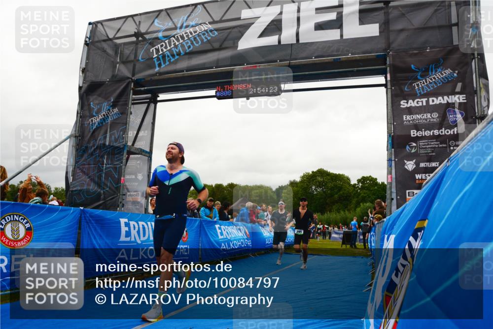 30.08.2026 - Elbe Triathlon Hamburg LAZAROV Photography http://msf.ph/oto/10084797 30.08.2026 11:44:36 Ziel 395, 553, 862, 1154, 1161, 1384 meine-sportfotos.de