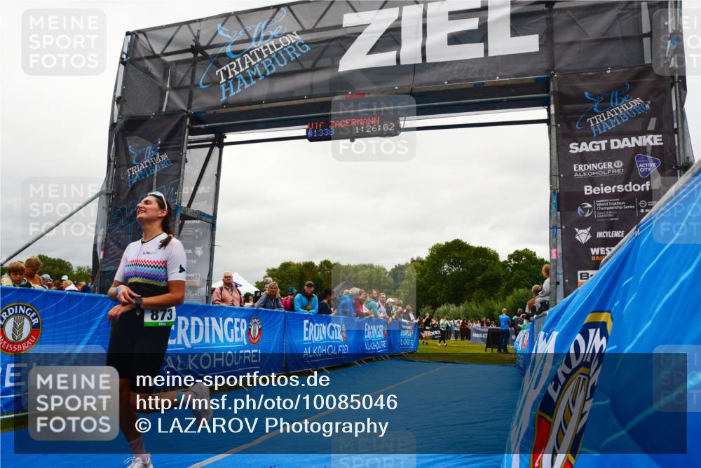 30.08.2026 - Elbe Triathlon Hamburg LAZAROV Photography http://msf.ph/oto/10085046 30.08.2026 11:46:13 Ziel 873 meine-sportfotos.de