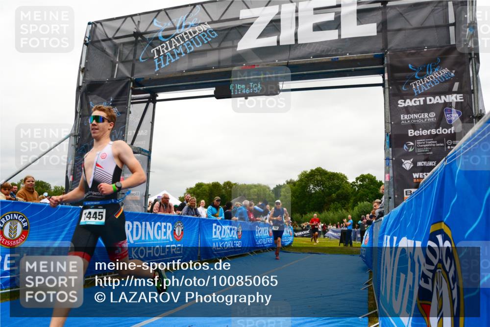 30.08.2026 - Elbe Triathlon Hamburg LAZAROV Photography http://msf.ph/oto/10085065 30.08.2026 11:46:58 Ziel 737, 788, 1445 meine-sportfotos.de