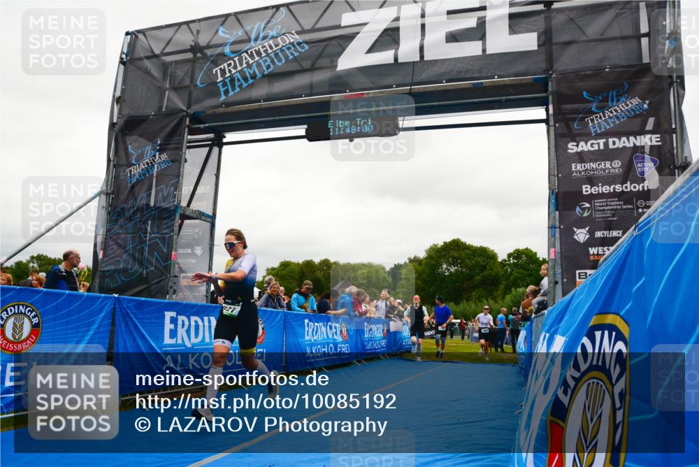 30.08.2026 - Elbe Triathlon Hamburg LAZAROV Photography http://msf.ph/oto/10085192 30.08.2026 11:48:00 Ziel 914, 927, 1163, 1421 meine-sportfotos.de