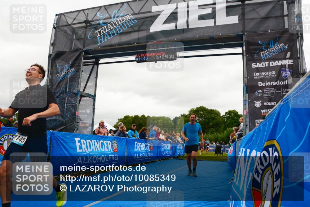 30.08.2026 - Elbe Triathlon Hamburg LAZAROV Photography http://msf.ph/oto/10085349 30.08.2026 11:49:30 Ziel 1145, 1252, 1363 meine-sportfotos.de