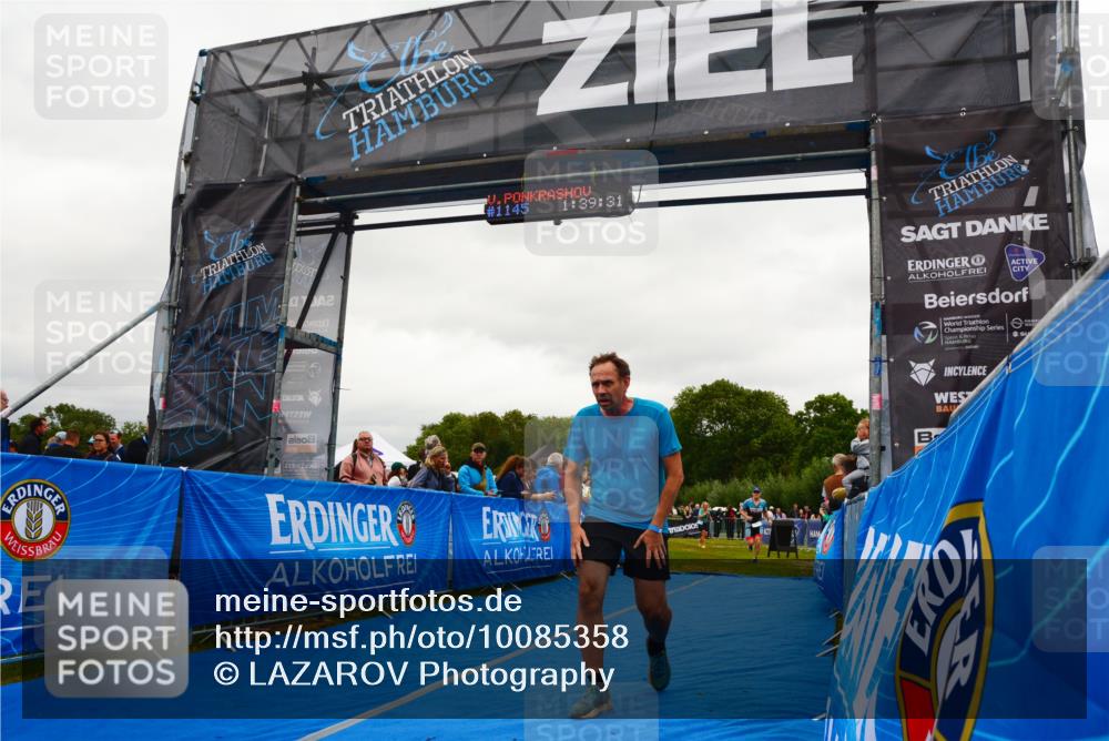 30.08.2026 - Elbe Triathlon Hamburg LAZAROV Photography http://msf.ph/oto/10085358 30.08.2026 11:49:32 Ziel 1145, 1252, 1363 meine-sportfotos.de