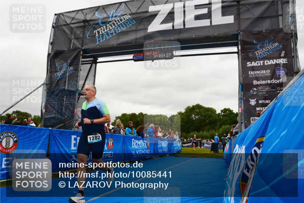 30.08.2026 - Elbe Triathlon Hamburg LAZAROV Photography http://msf.ph/oto/10085441 30.08.2026 11:50:30 Ziel 686, 912, 958, 1282 meine-sportfotos.de