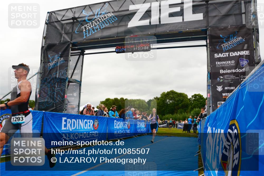 30.08.2026 - Elbe Triathlon Hamburg LAZAROV Photography http://msf.ph/oto/10085507 30.08.2026 11:51:07 Ziel 833, 1293 meine-sportfotos.de