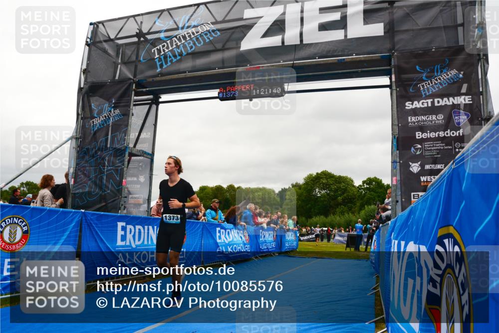 30.08.2026 - Elbe Triathlon Hamburg LAZAROV Photography http://msf.ph/oto/10085576 30.08.2026 11:51:39 Ziel 1373, 1516 meine-sportfotos.de