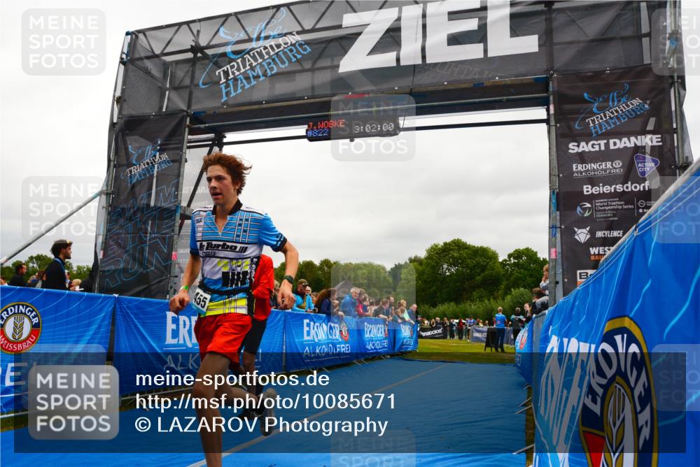 30.08.2026 - Elbe Triathlon Hamburg LAZAROV Photography http://msf.ph/oto/10085671 30.08.2026 11:52:07 Ziel 1281, 1331, 1455 meine-sportfotos.de