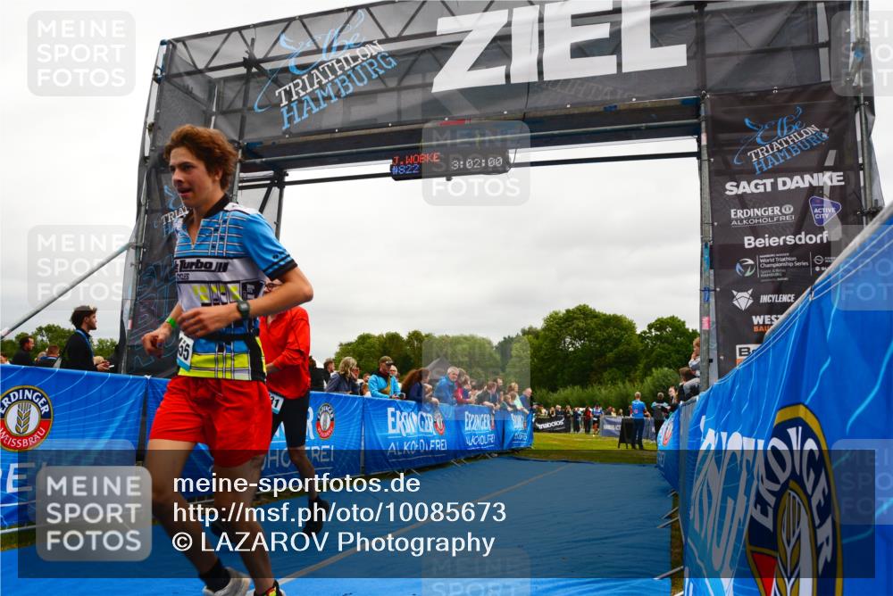 30.08.2026 - Elbe Triathlon Hamburg LAZAROV Photography http://msf.ph/oto/10085673 30.08.2026 11:52:08 Ziel 1331, 1455 meine-sportfotos.de
