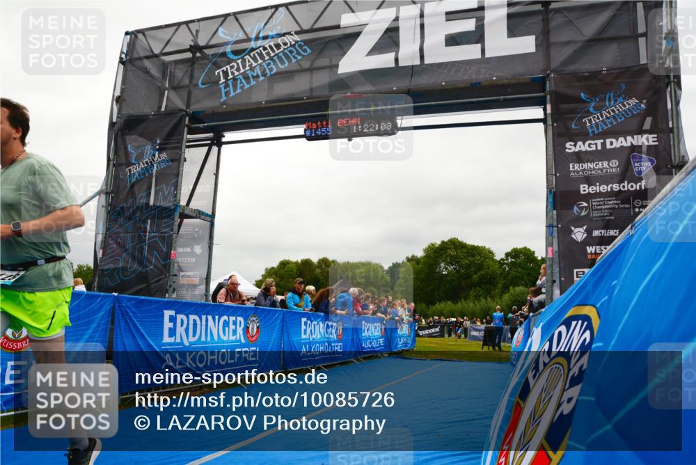 30.08.2026 - Elbe Triathlon Hamburg LAZAROV Photography http://msf.ph/oto/10085726 30.08.2026 11:52:27 Ziel 854, 1128 meine-sportfotos.de