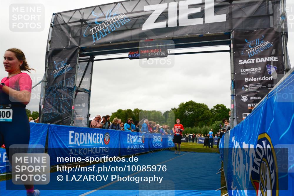 30.08.2026 - Elbe Triathlon Hamburg LAZAROV Photography http://msf.ph/oto/10085976 30.08.2026 11:54:48 Ziel 479, 1393, 1400, 1428 meine-sportfotos.de